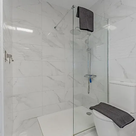 Happy Sabina Sea View